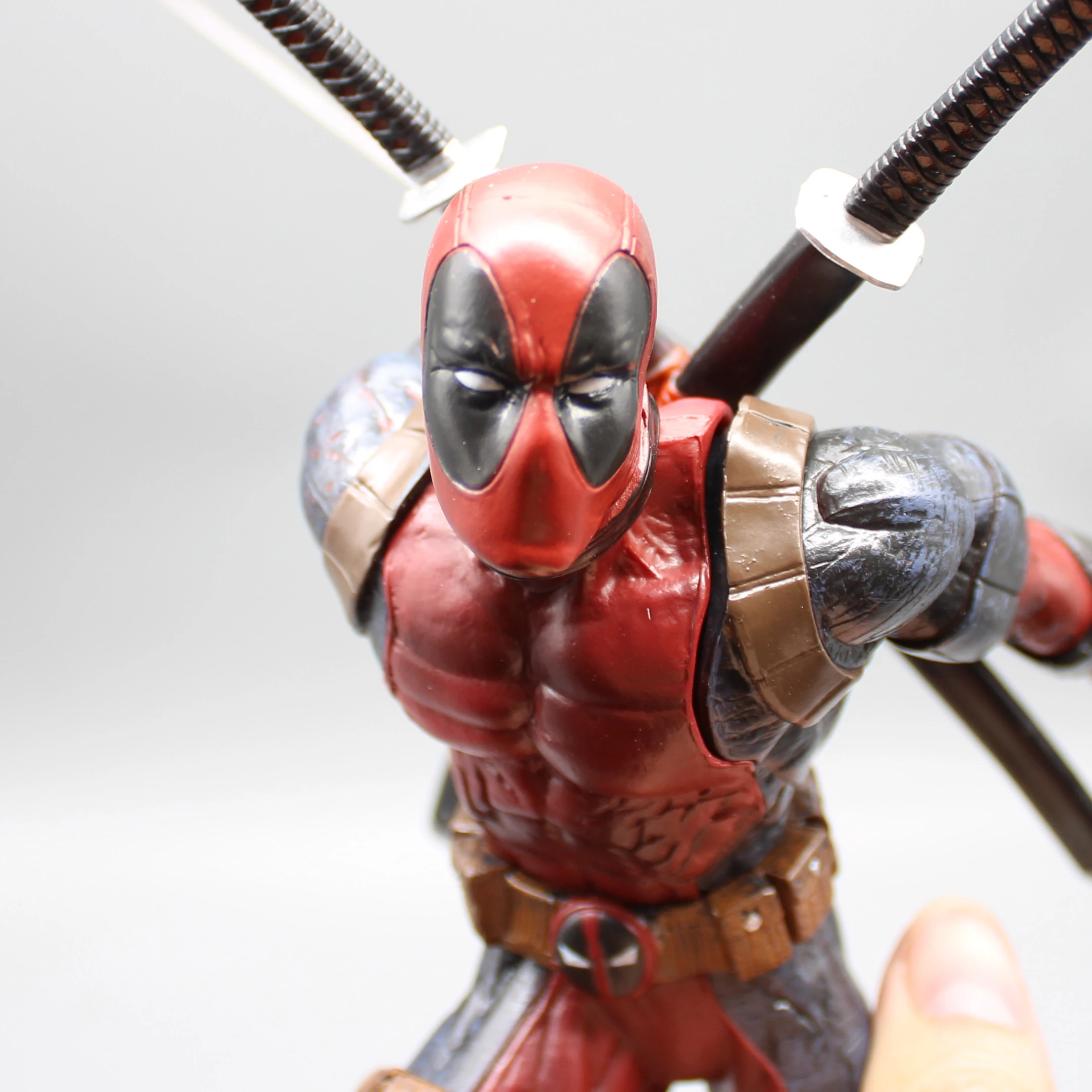 35cm Deadpool X-Men Joint Action Figures Gk 2nd Generation Running Deadpool Series Figures Model Toys For Kids Gifts