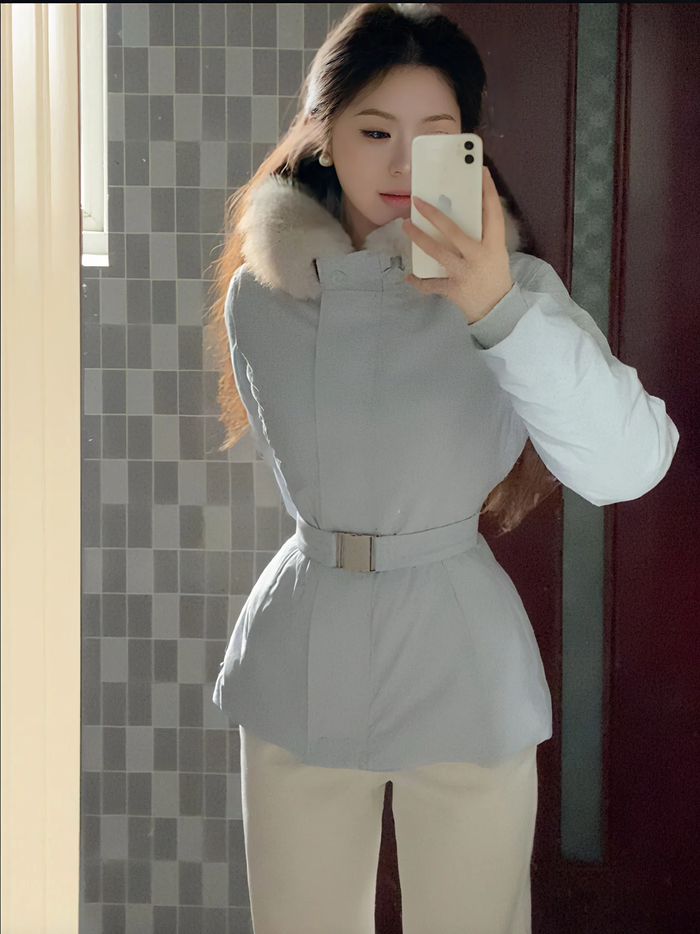 

Slim Fit Women's ort Thiened Warm Winter down Jaet Waist-Cinching Light Blue Commute Sle Korean Version Coat