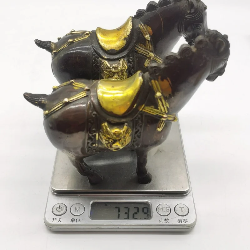 Antique Old Goods Copper Gold Yuan BMW Brass Amass Fortunes Win Instant Success Ingot Wealth and Luck Auspicious Beast KIRIN