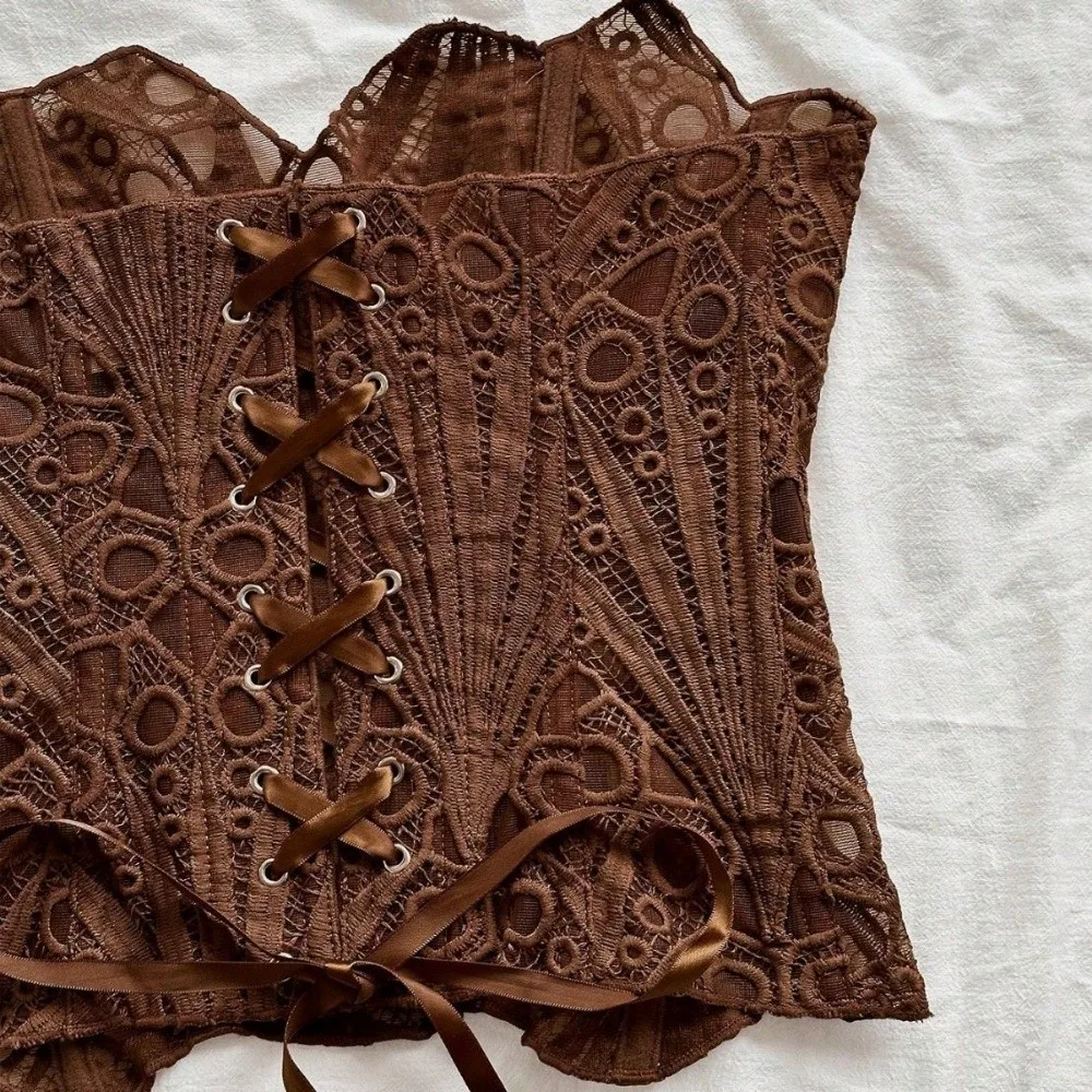 Vintage Rückenfreies Korsett-Top mit Schnürung, Fischgrätenmuster, Unregelmäßigem Saum, Spitzenkorsett, Netz-Einsätzen, Damenunterwäsche, Damenbekleidung – Detail 4