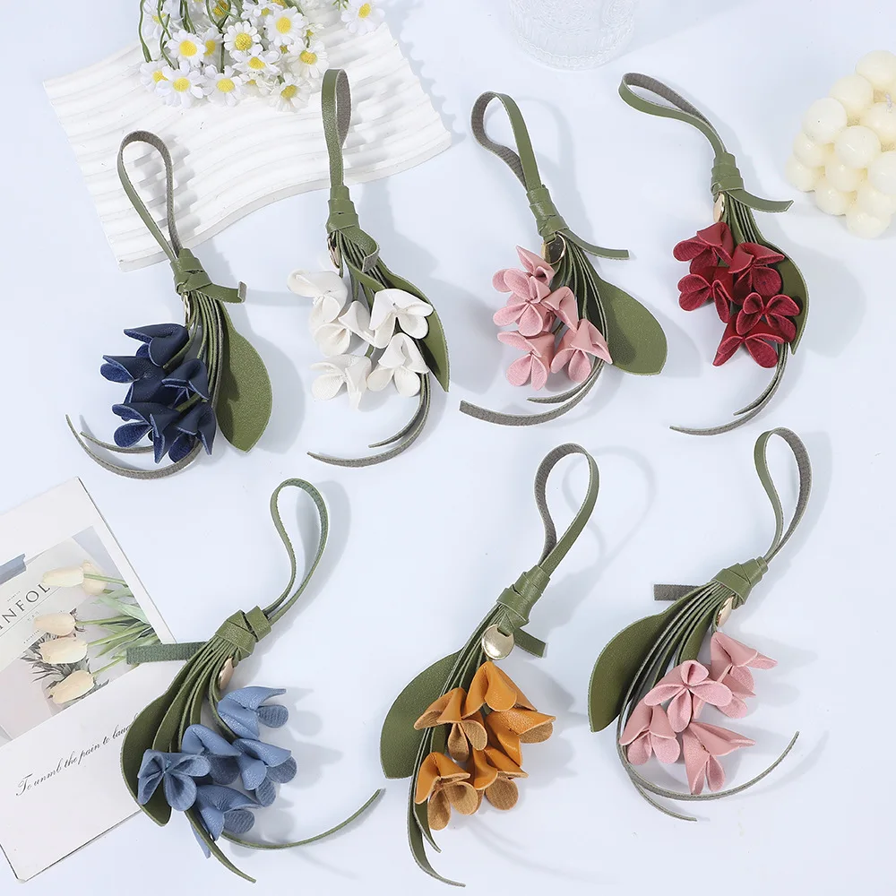 Llavero de Cuero PU Hecho a Mano con Flores, Bonito Colgante de Ramo Floral para Bolsos, Estilo Boho, Anillo para Llaves, Decoración para Bolsos y Mochilas