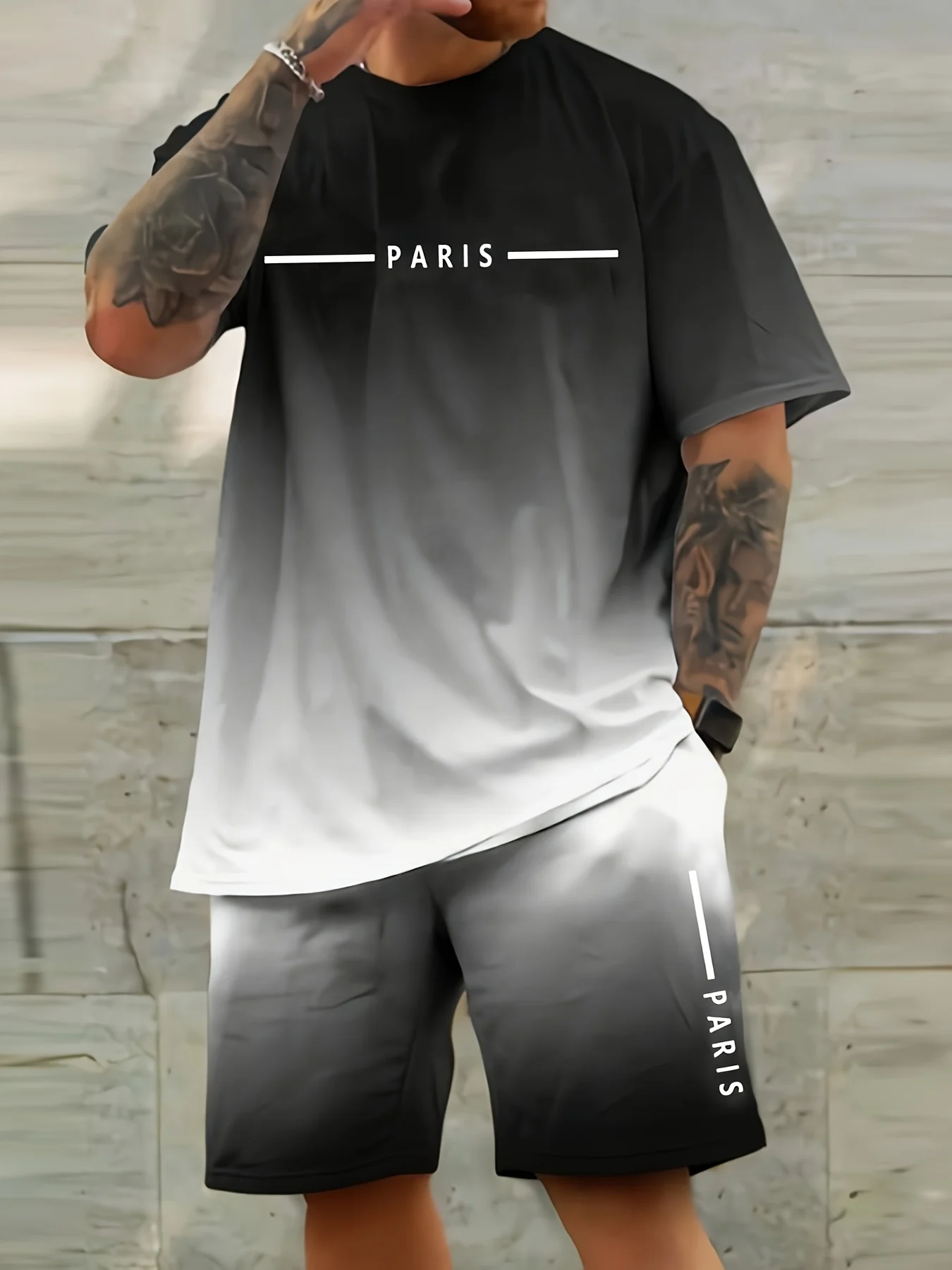 

Black and White Gradient Short Sleeve T-Shirt Set with Paris Letter Print New Men's Summer Fashion Sports Two-Piece Suit