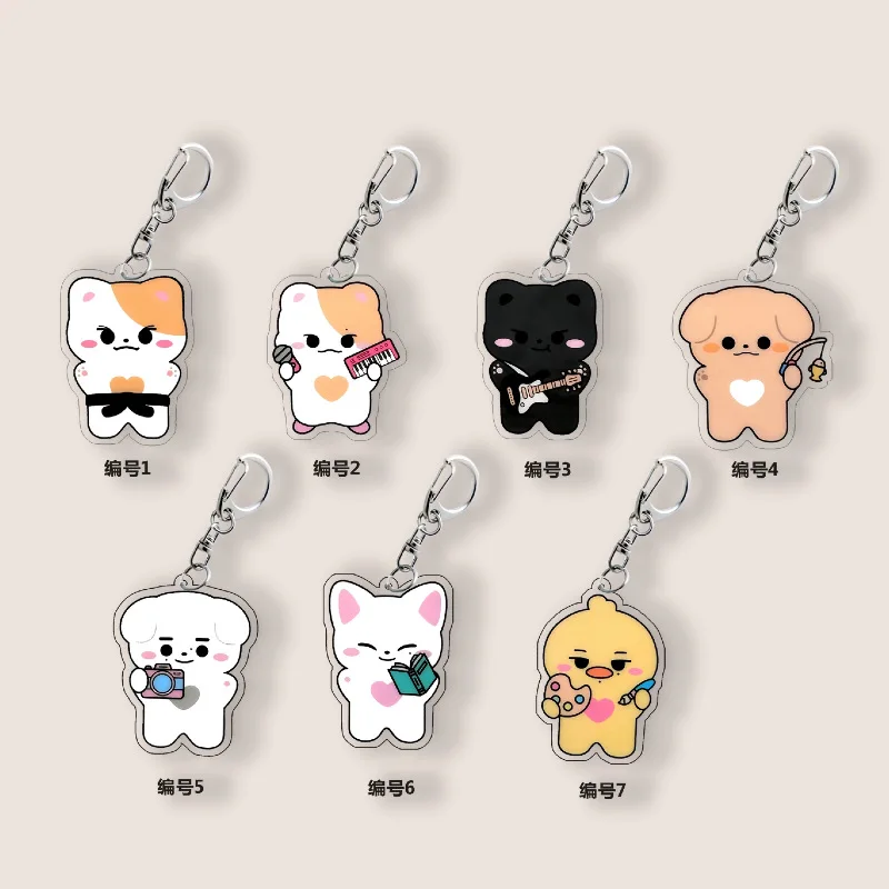 LLavero de equipo Kpop para hombre, serie de animales Kawaii, colgante de perro gato, llavero acrílico, accesorios de joyería, regalo de colección para seguidores