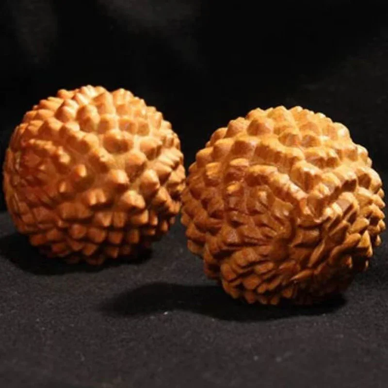 마사지 1Pcs Hand Massage Ball Cedarwood Durian Fitness Balls Hand Exerciser Spring-Grip Treatment of Wrist Injuries Masajeador