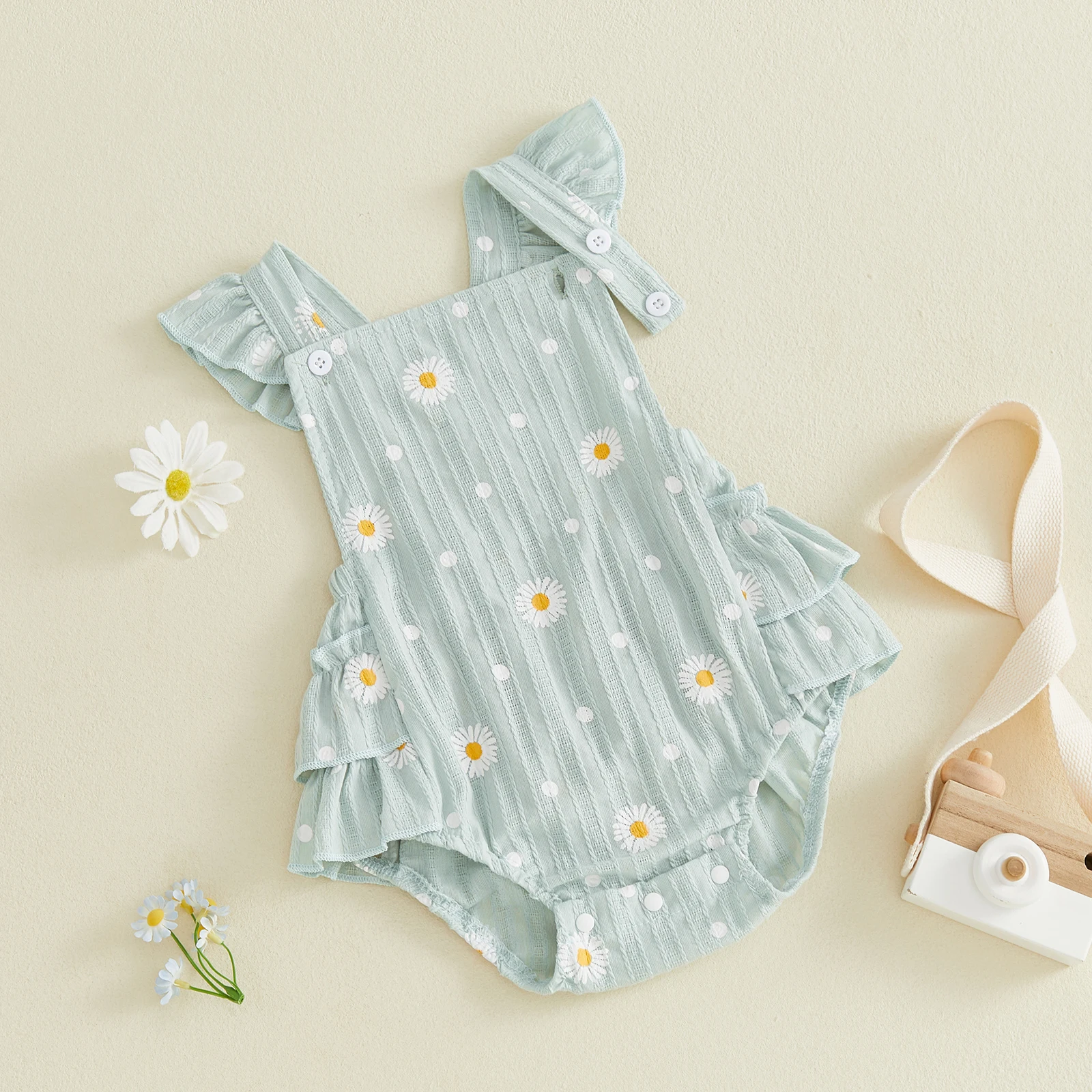 

Newborn Baby Girls Summer Rompers Daisy Print Flying Sleeve Square Neck Tiered Ruffled Hem Jumpsuits Playsuits