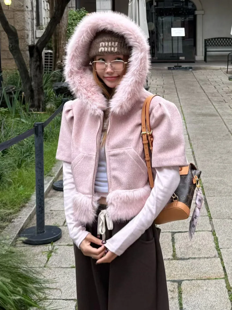 

Chic Hooded Woolen Jaet Women's ort Sve Faux Fur Collar Warm Cardigan Sle Commute Thiened Cotton Bubble Sve