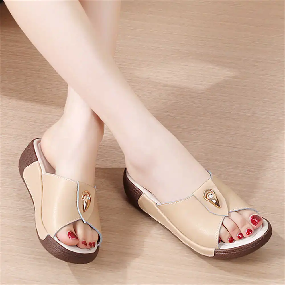 

Number 39 Flat Sole Slippers Shoes Summer Sport Shoes Flat Sandals Woman Sneakers Raning Specials 2025 Low Prices Scarp