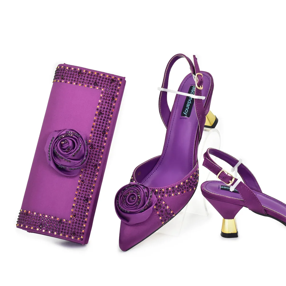 

Design solid color three-dimensional handmade applique middle heel pointed shoes with dinner bag set