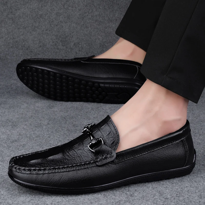 Hot Selling Men\'s Casual Flat Shoes Spring Autumn Massage Soles Men\'s Commuting Work Shoes Versatile Genuine Leather Shoes