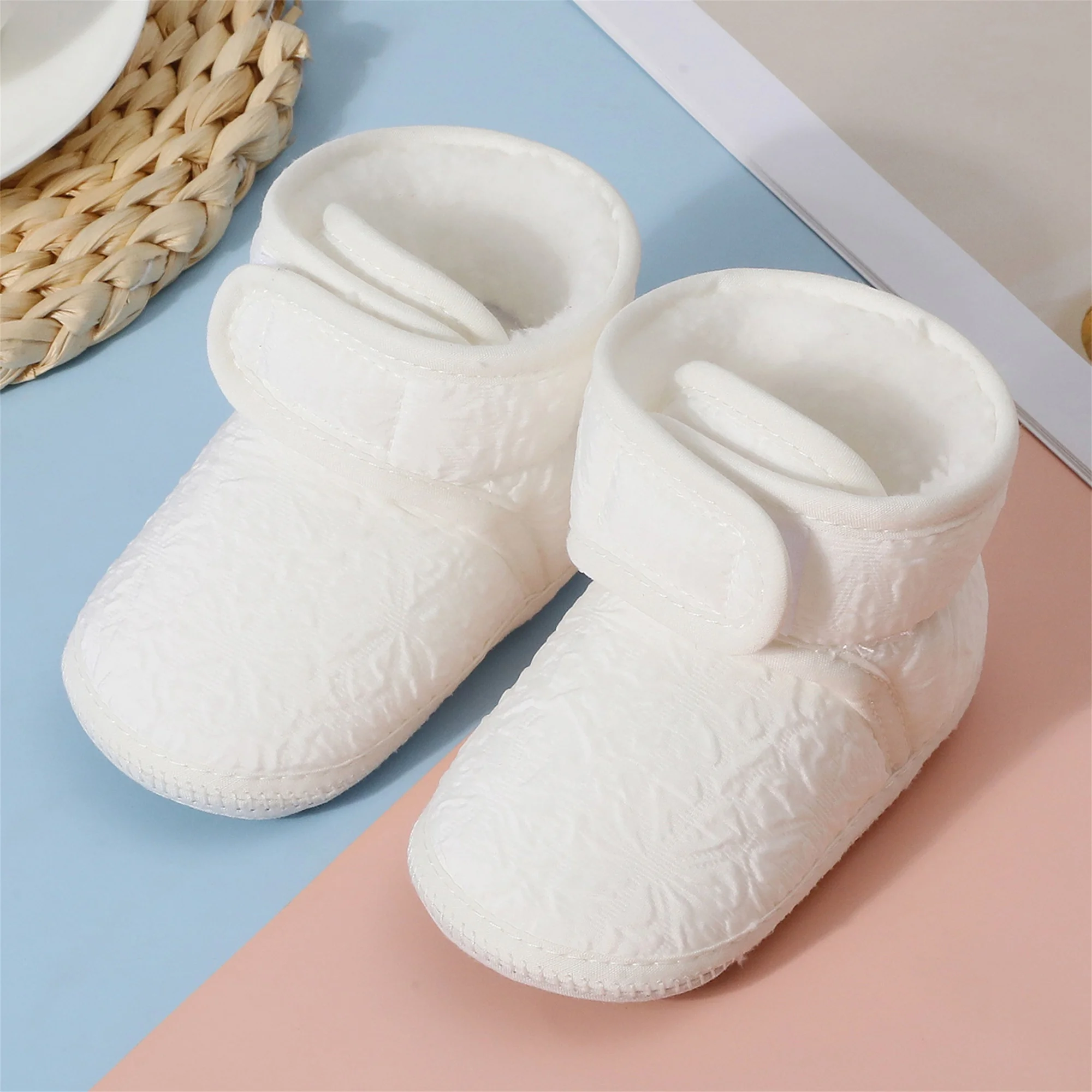 

Infant Winter Boots Cozy Soft Sole Anti-Slip Shoes for Babies First Walker Toddler Shoes for Boys and Girls