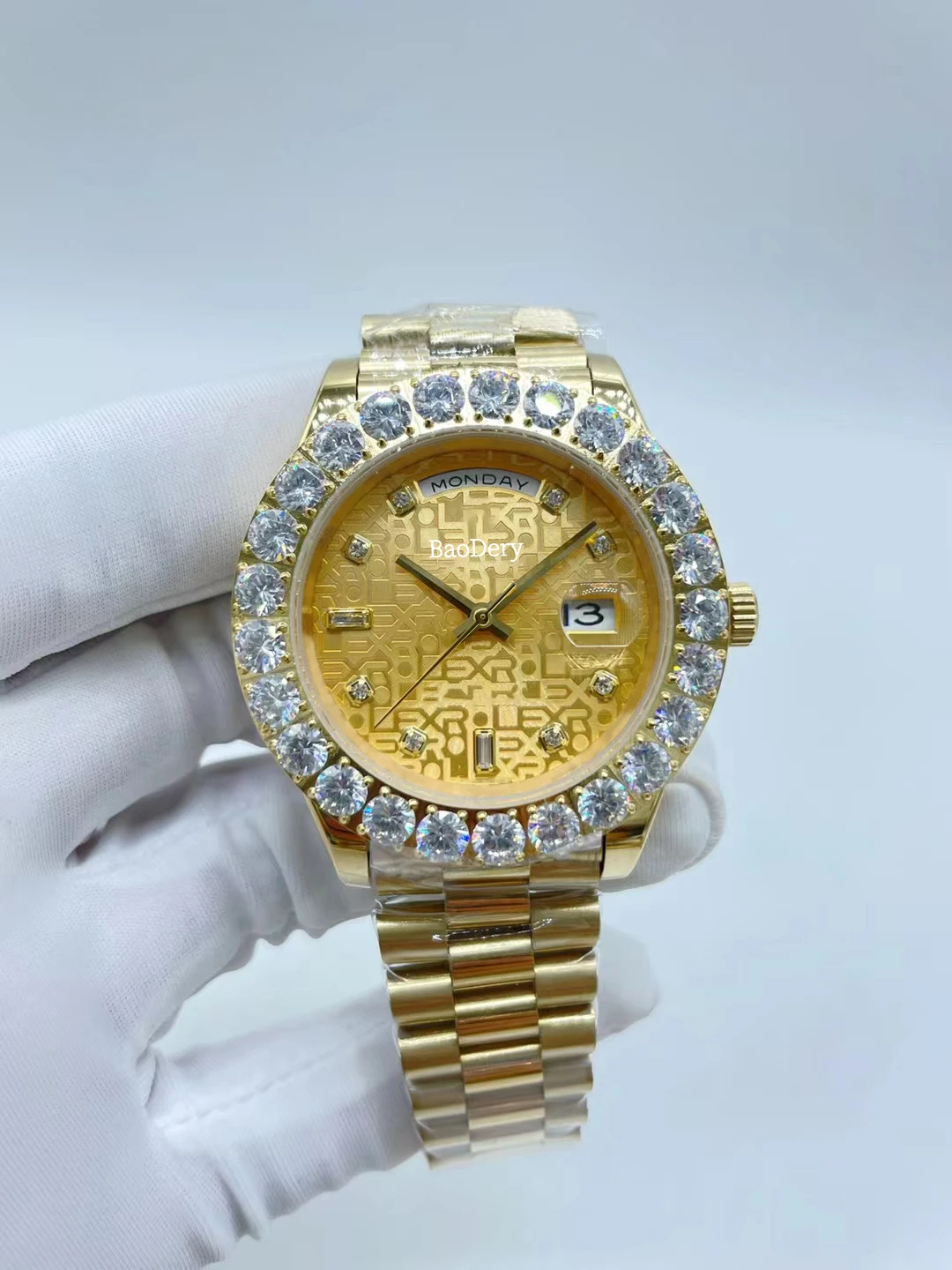 44mm Men's Luxury Automatic Watch with Calendar Window – Waterproof & Circular Design