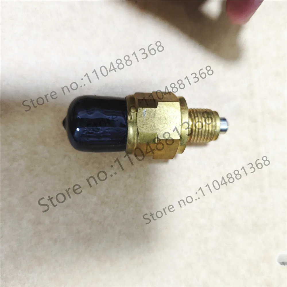 Jiefang J6 Neutral Switch Neutral Pressure Transmission Gear Switch Button Three pin 8880315