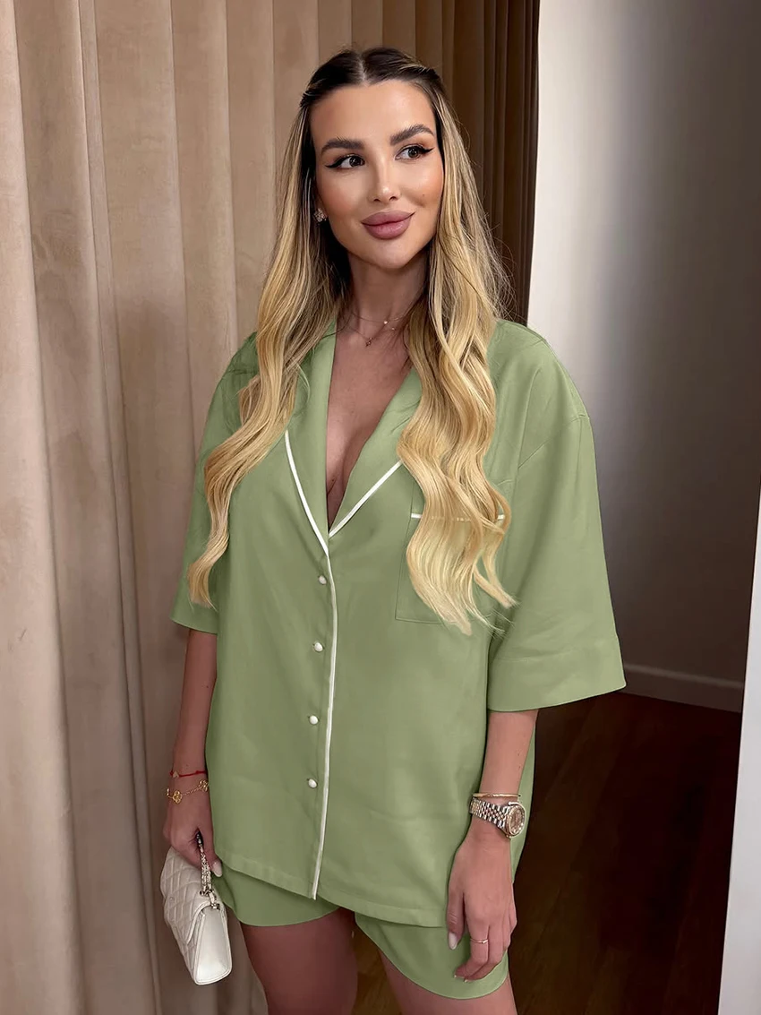 Marthaqiqi 홈 의류 느슨한 숙녀 섹시한 턴 다운 칼라 잠옷 하프 슬리브 잠옷 반바지 캐주얼 여성 잠옷 정장