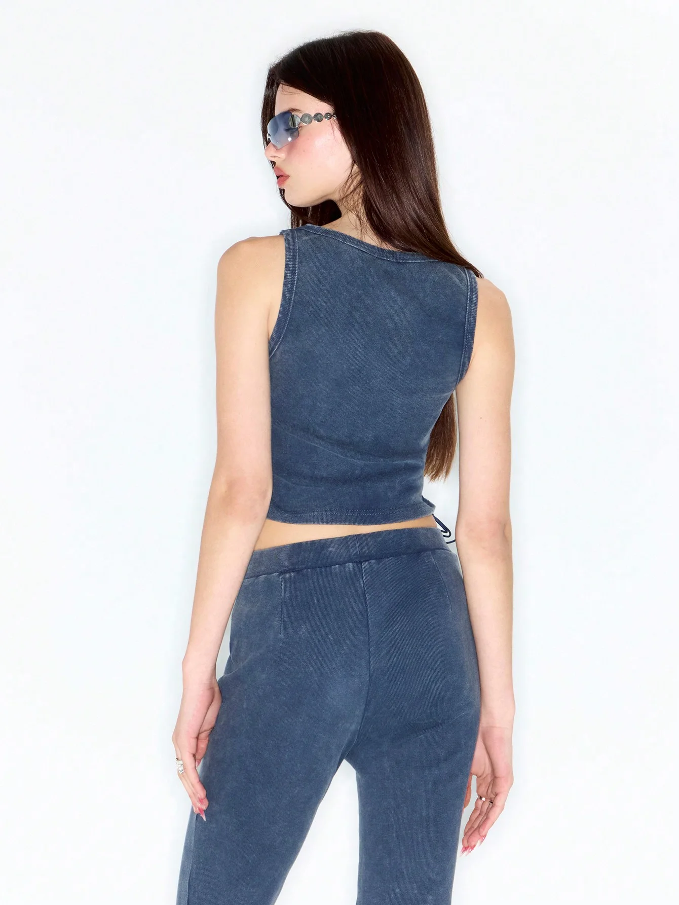 Ribbed vest leisure summer vacation spring summer vacation women's vest U-collar short vest on both sides of the rope strap