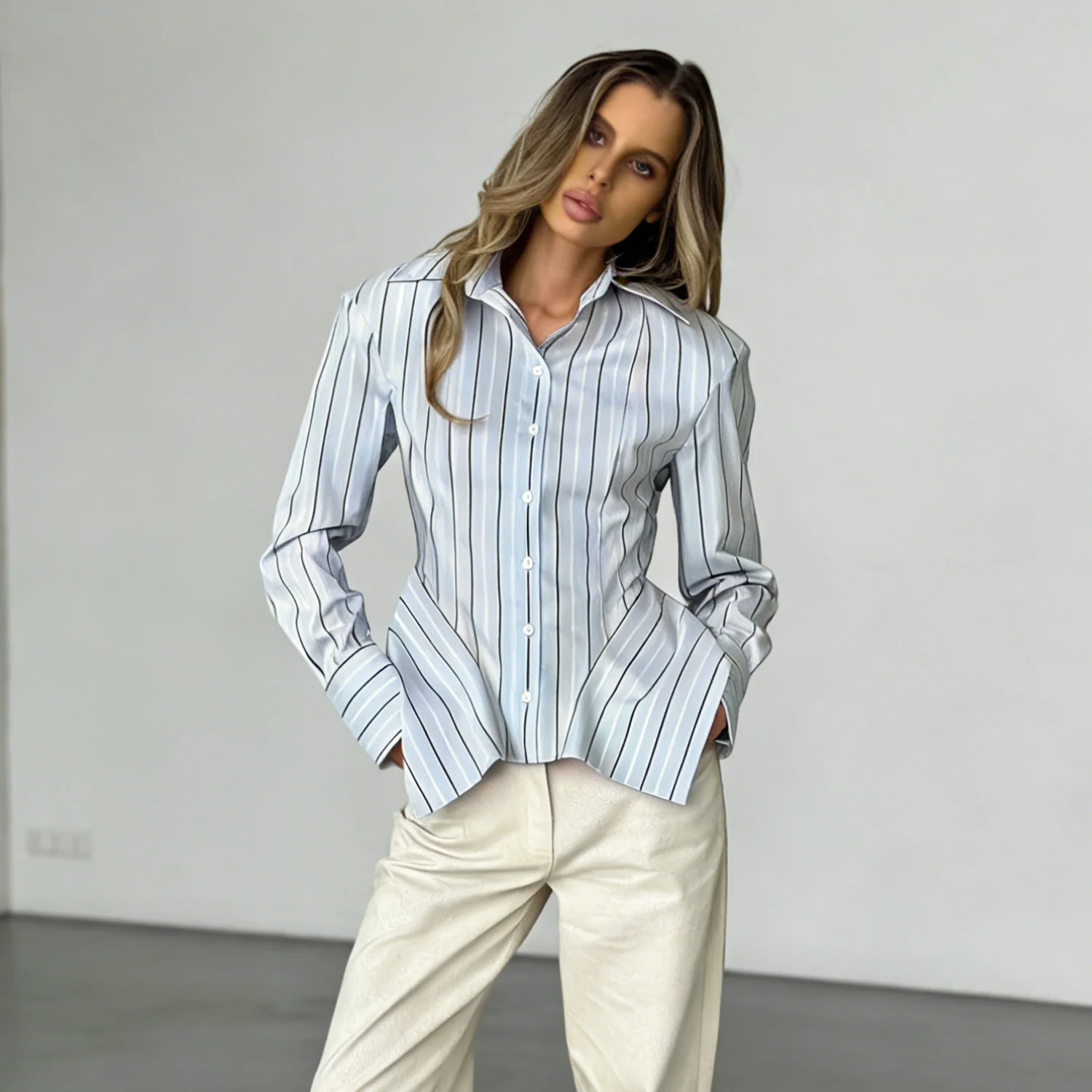 

LIMO Elegant Striped Long Sleeve Shirt for Women, Asymmetrical Hem Button Up Blouse, Casual Loose Fit Daily Wear Top