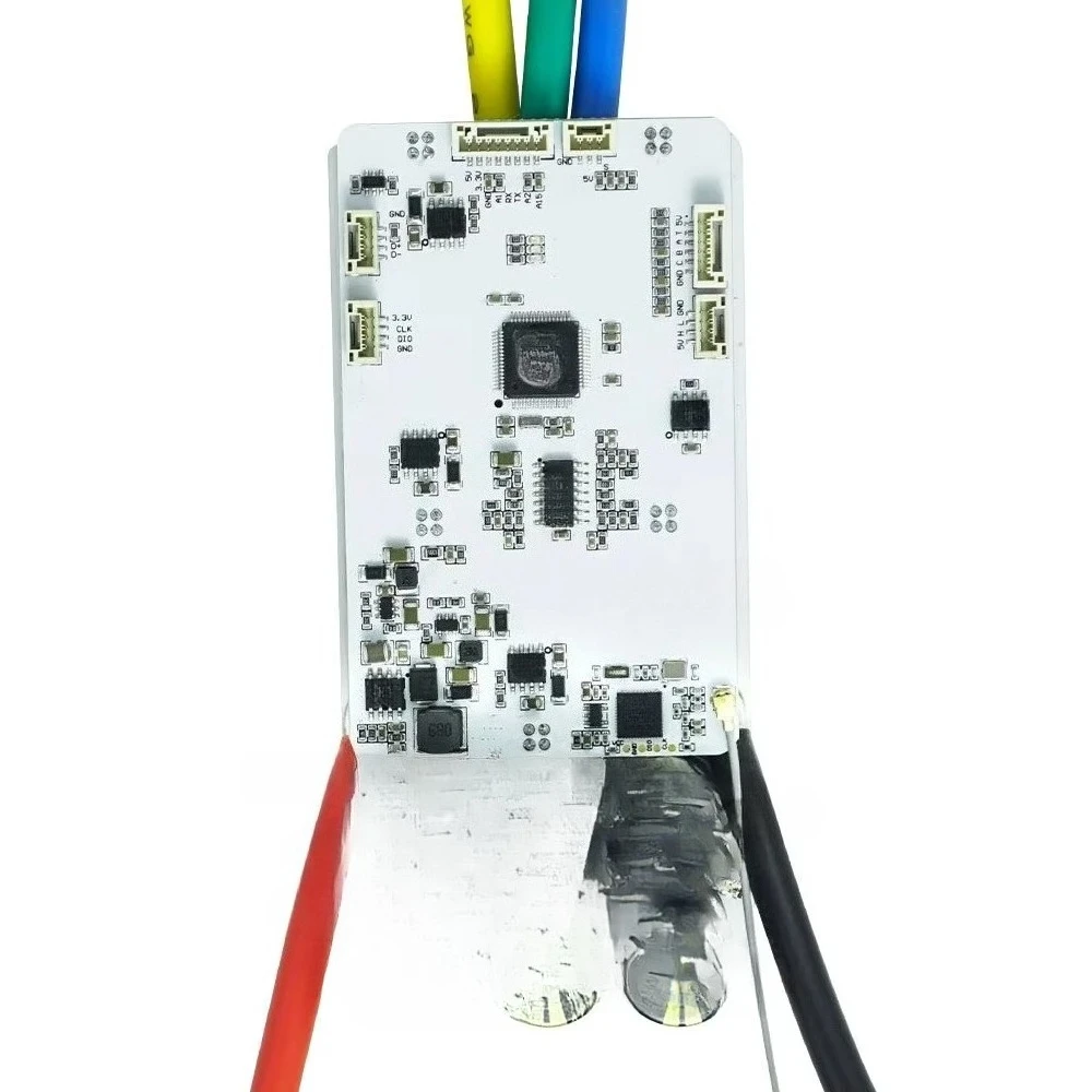 84 فولت FSESC 75200 Pro تيار عالي يعتمد على VESC مع ثنائي الفينيل متعدد الكلور من الألومنيوم لروبوت القتال لركوب الأمواج Ebike Efoil