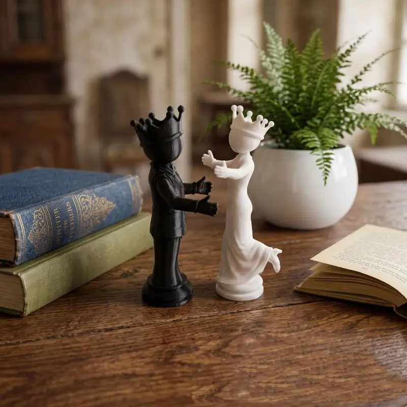 (New)Creative 3D Printed Chess King And Queen Statue Home Decor Funny Desktop Ornaments Couple Gift