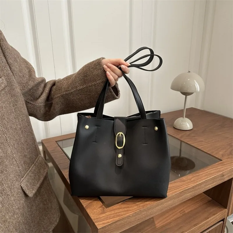 

Best Superstar Show Diaper Bag For Women Textured Original Retro Elegant Leather Designer Paris Handbag