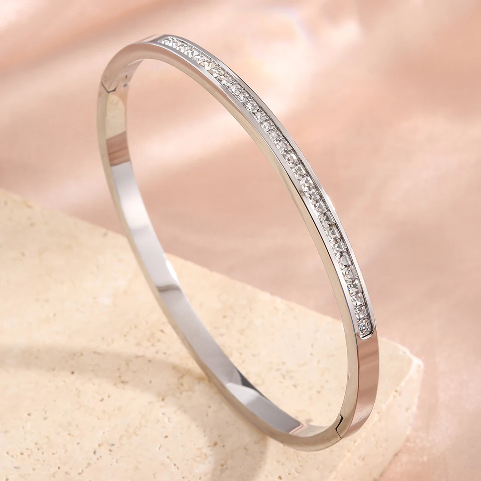 Yupsk 2 Stück/Set glänzendes Zirkonia-Armband-Set aus Kupfer und Edelstahl für Damen und Herren, modische trendige Armreifen, Schmuck, Geschenk – Detail 7