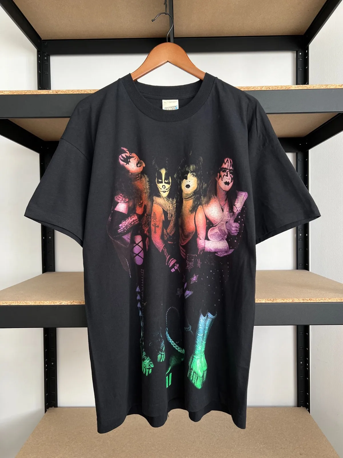 خمر 1996 قبلة هم العودة على قيد الحياة في جميع أنحاء العالم 96 97 تي شيرت أسود Sz XL