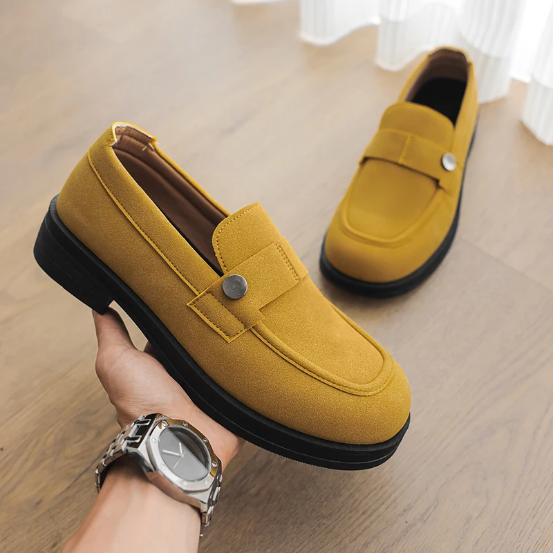 

Retro Suede Leather Loafers Men Comfortable Slip-On Yellow Moccasins for Men Brand Casual Business Shoes Man zapatos de hombre