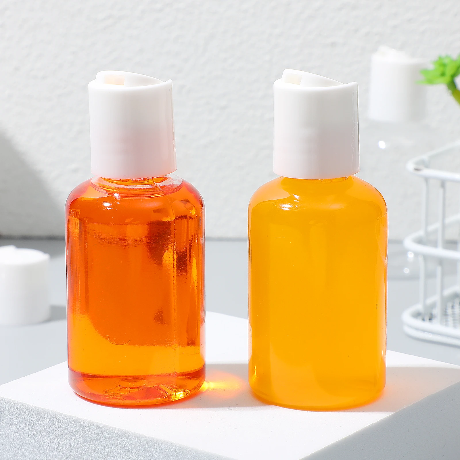 

12pcs Qianqiu Cap Bottle Shampoo Container Travel Size Bottles For Toiletries Refillable Organizer Lotion Sunscreen