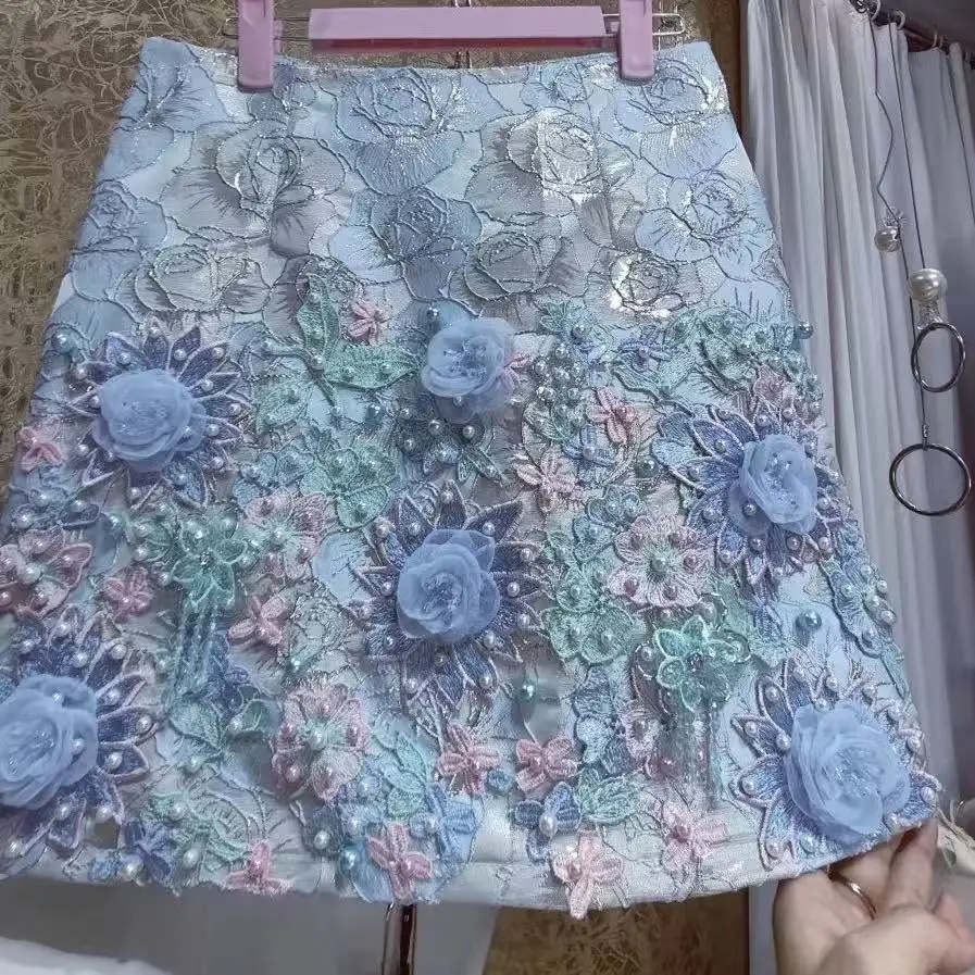 Luxury Design Embroidery 3D Flowers Beaded Short Skirt for Women's Short Pant Skirts Trend Fashion Mini Skirt Women Clothing