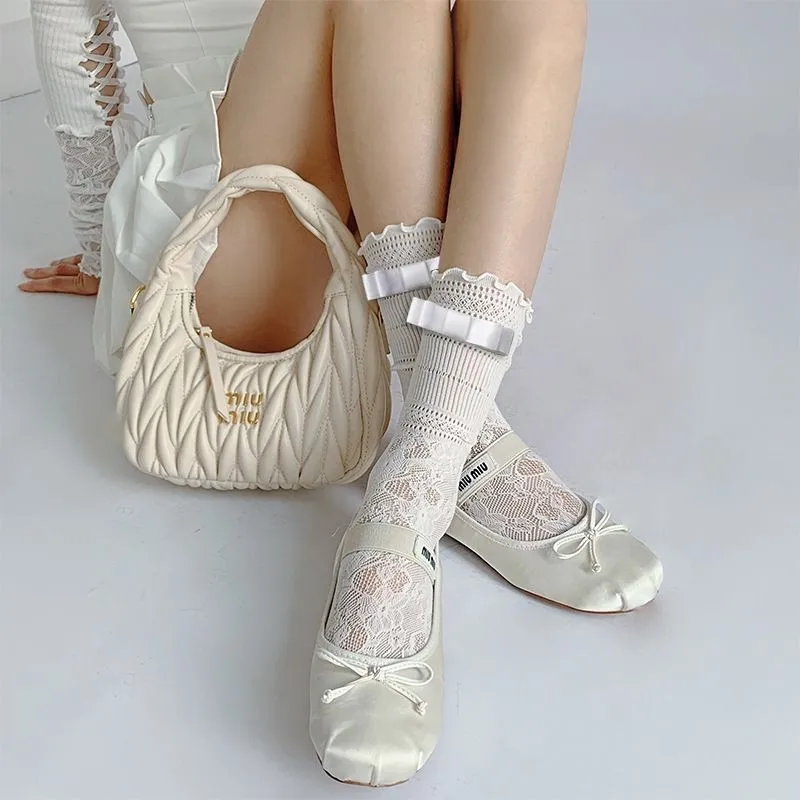 Chaussettes blanches respirantes avec nœud en dentelle pour femme, oreille en bois fine, découpe en un mot, style étudiant pys, été