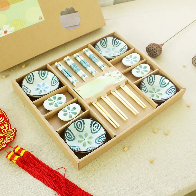 Japanese shredded sushi seasoning dish tableware gift box set, red flower plate hand-painted floret Sauce dish, chopsticks rack