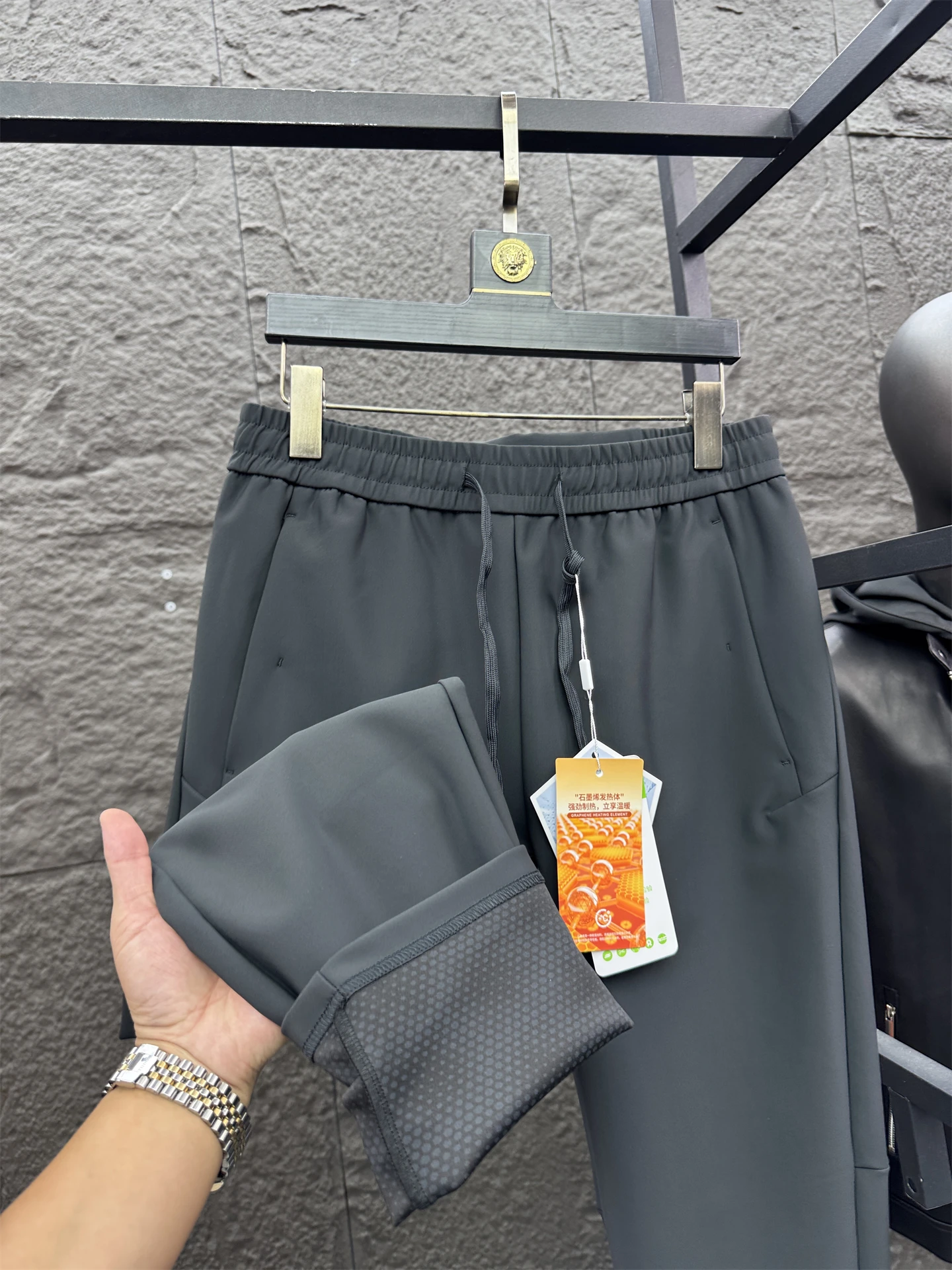 

Svip Роскошные повседневные брюки с прямыми штанинами для мужчин, ветрозащитные удобные однотонные осенние брюки для отдыха