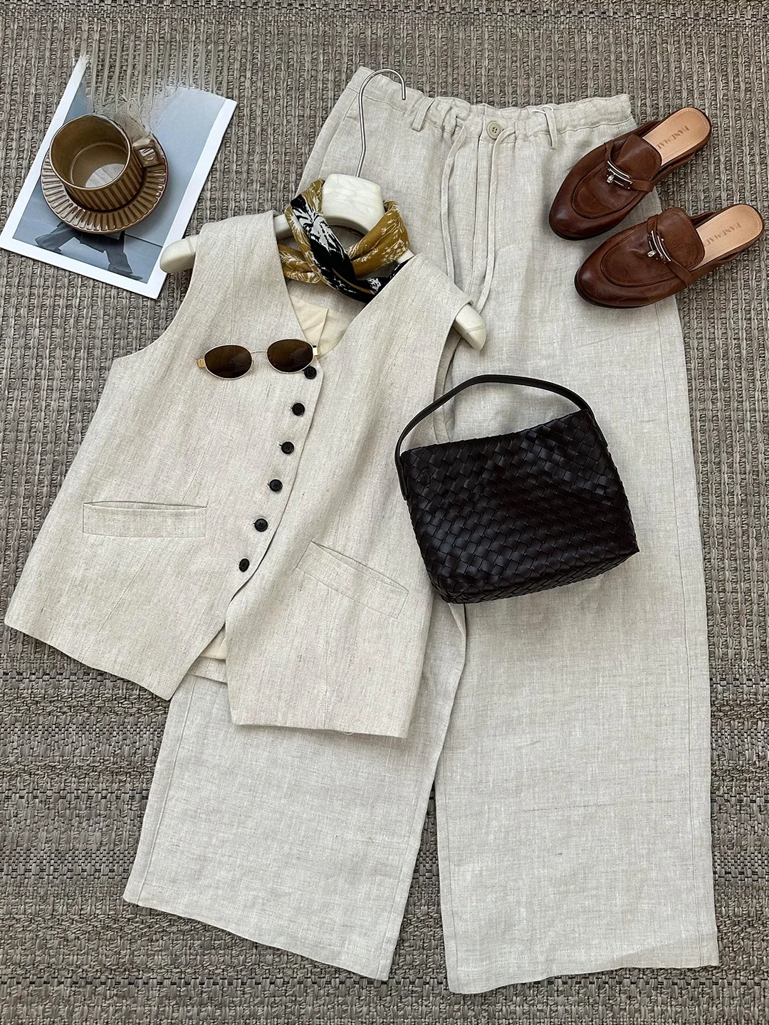 

Elegant Linen Vest Set Women's Summer Fashion Simple Commute Vintage Style Top Bottoms Two Piece Set Casual Loose Fit