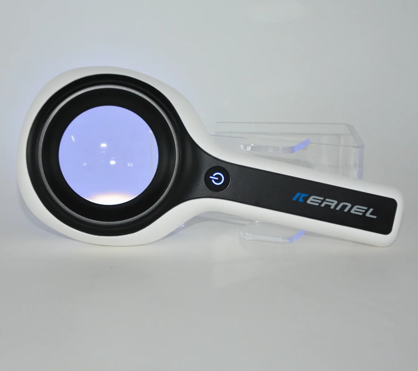 Portable Wood's Lamp  Analyzer UVA Dermatology Diagnostic Device
