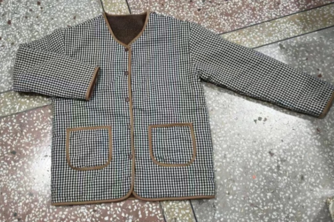 Fashion New Autumn and Winter Warm Jacket Two Sides Wear Plaid Plush Jacket Kids Jackets Winter Clothes DGUKYM 12042 image 4