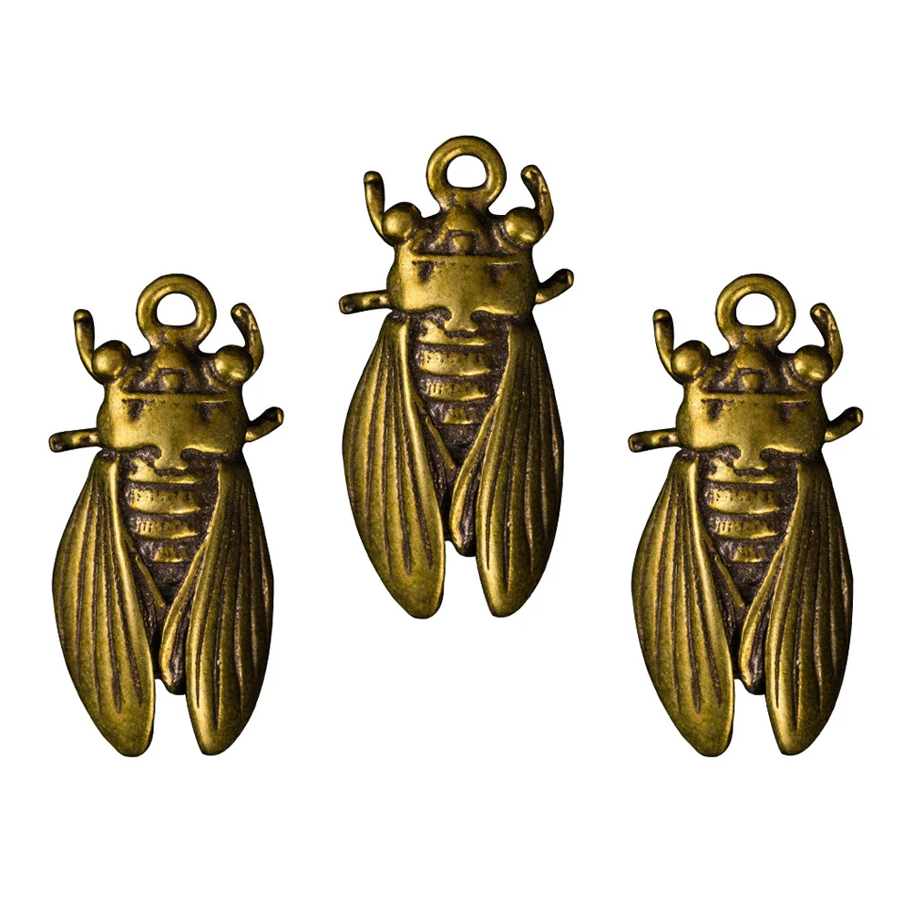 

3pcs Brass Cicada Delicate Decorations Vintage Keychain Accessories Cicada Keychain Pendants Fine Details Gifts Jewelry