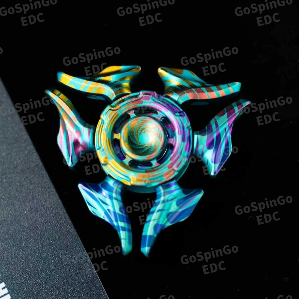 YIJIE EDC Medusa 2.0 ثلاثة شفرات تململ سبينر مكافحة الإجهاد اللعب لعبة جديدة التعامل مع يشعر المعادن تململ لعبة الدوران #3