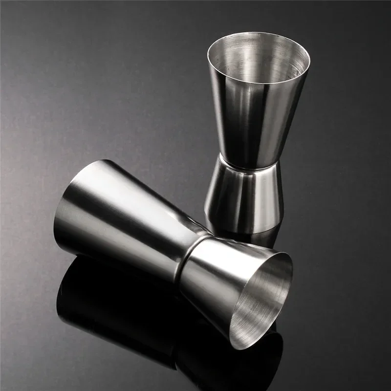 Cocktail bar stainless steel mixing set family bar party accessories club double-head alcohol measuring cup