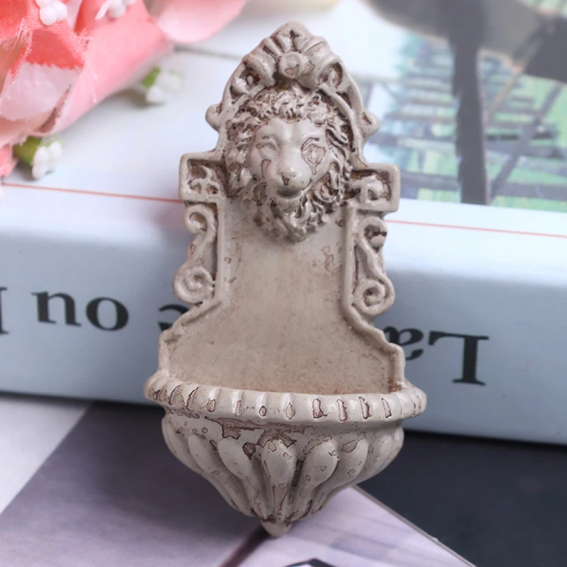 Dollhouse Miniature Mini Accessories Outdoor Lion Head Model Wall Decoration