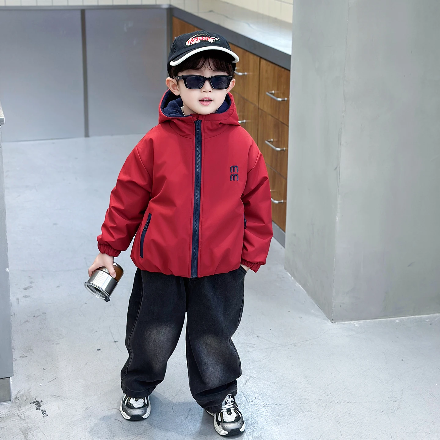 

Thiened Cotton Jaet for Boys Winter Coat Youth Faion Autumn Winter Sle Hooded Waterproof Stand Fit Cotton Padded J...