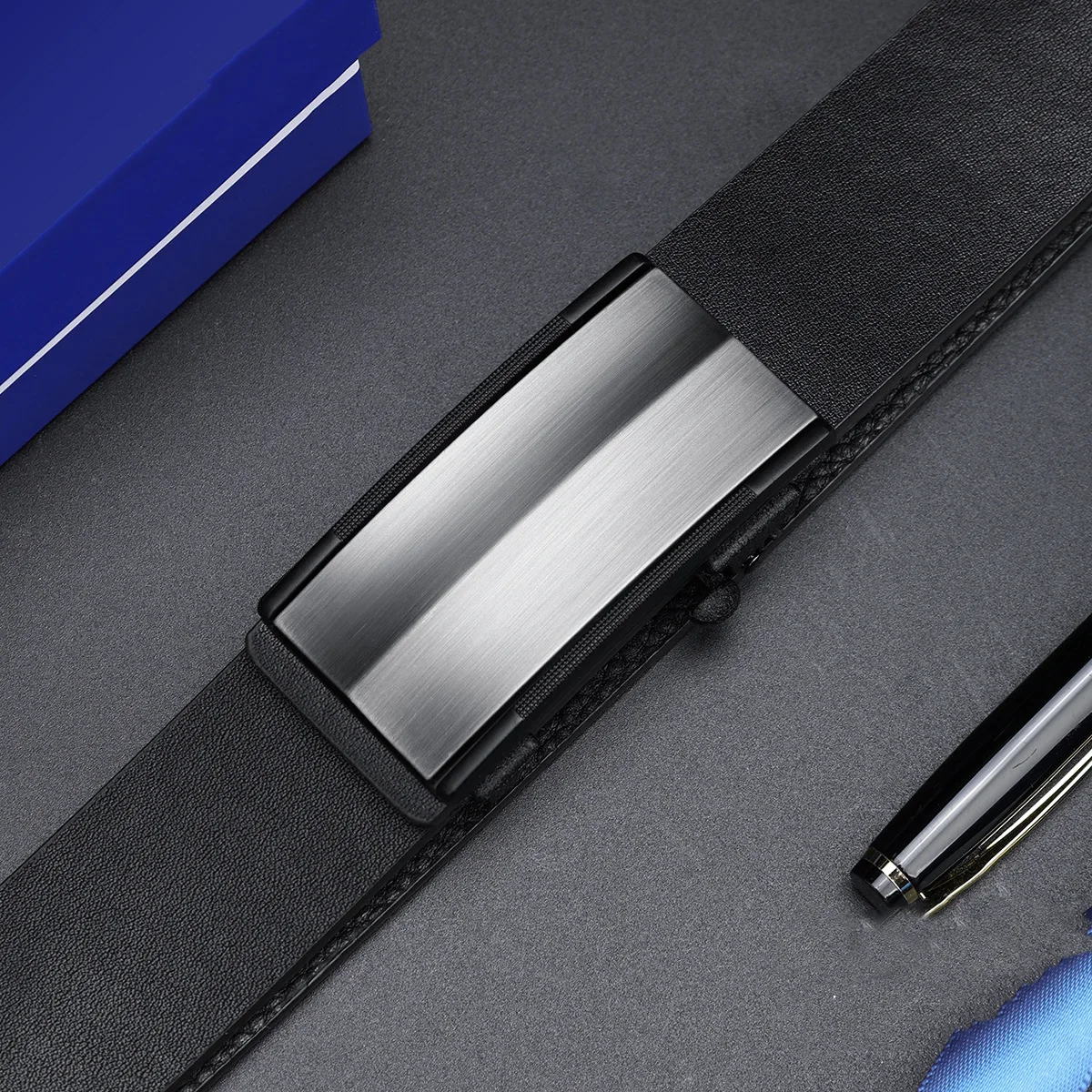 2026 High Quality Luxury Famous Brand Designer Belts Men Fashion Genuine Leather Waist Strap Classic Exquisite Ceinture Homme