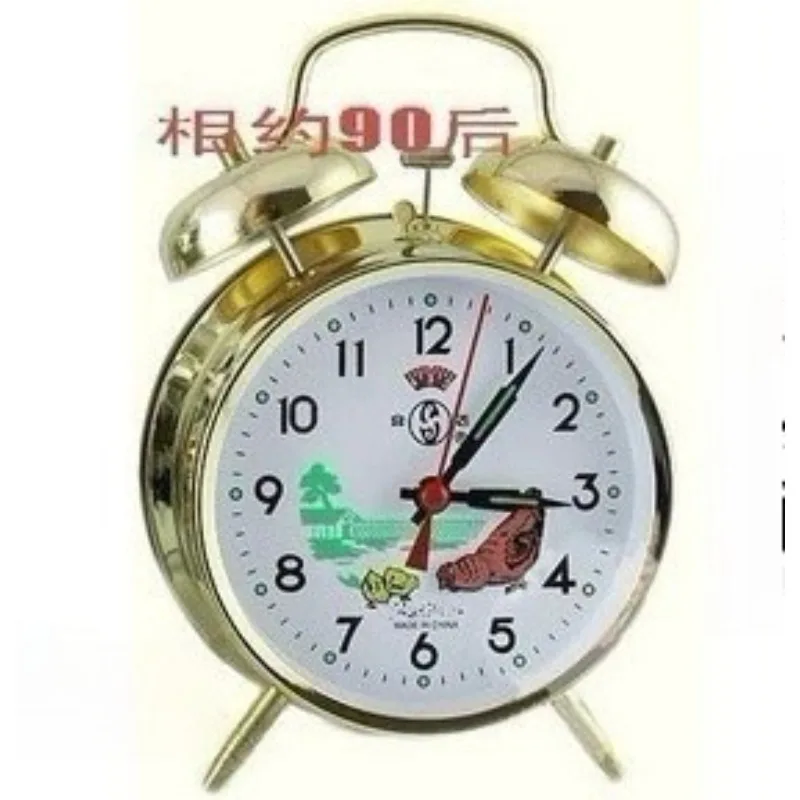 Vintage wind-up pointer mechanical alarm clock dynamic chicken eats rice metal movement nostalgic retro bell clock