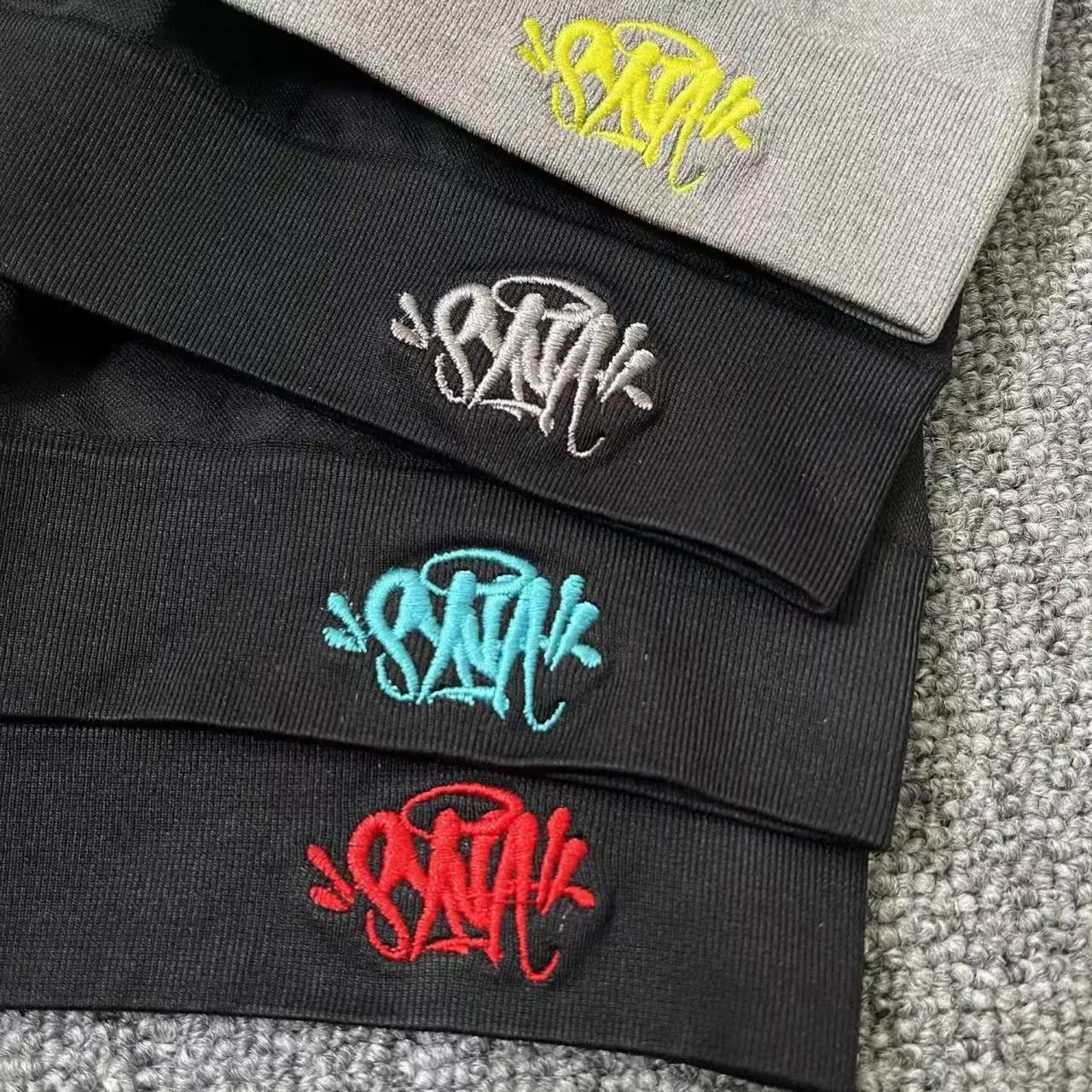Embroide Sy Letter printed knitted hat, single-layer autumn and winter warm cover, sports hat, fashionable and casual toe cap