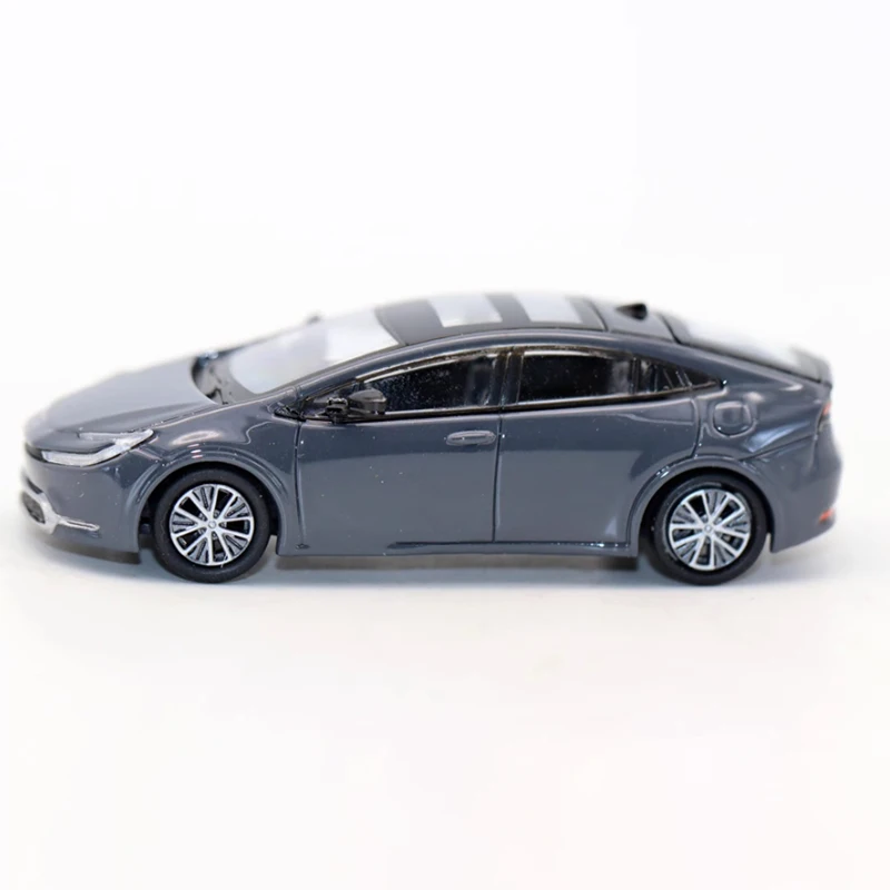 PARA64 Maßstab 1:64 2023 TYT Prius Legierung Simulation Auto Modell Statische Sammlung Dekoriert Urlaub Geschenke Spielzeug Souvenir Geschenk