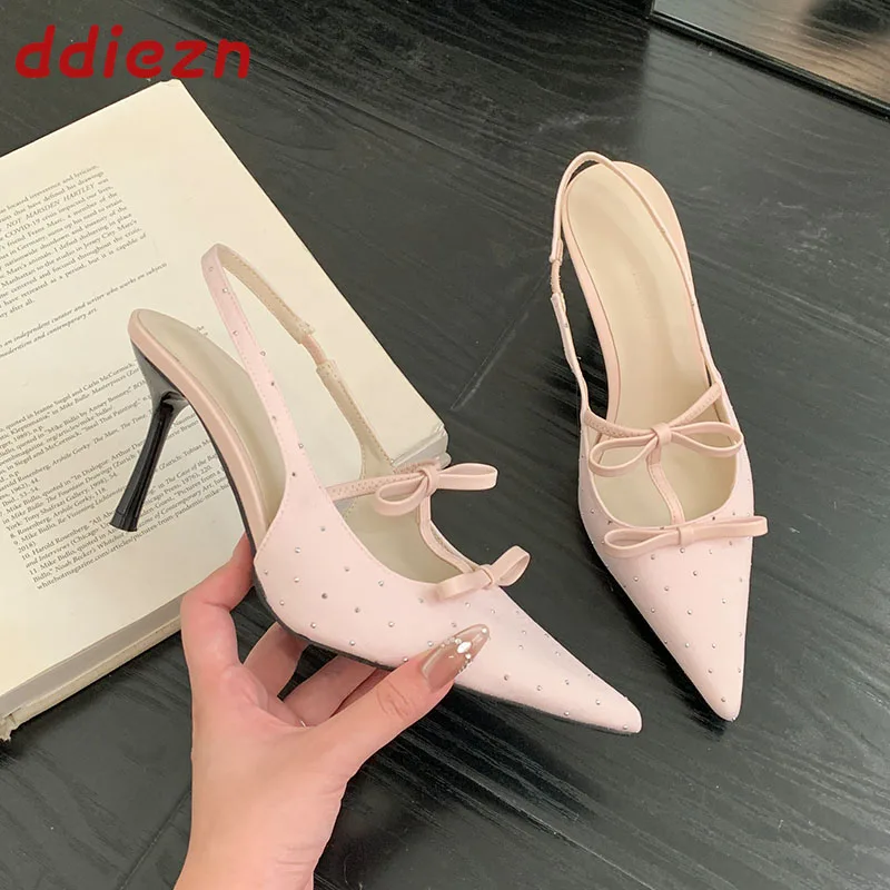 

Fashion Metal Rivet Pumps Ladies High Heels Shoes Slingback Butterfly-Knot Comfort Female Non-Slip Pointed Toe Women Heels Shoes