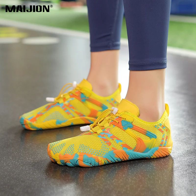 Light Breathable Men's Cross-Training Shoes Women Elastic Soft Sole Yoga Fitness Sneakers Non-slip Outdoor Indoor Exercise Shoes