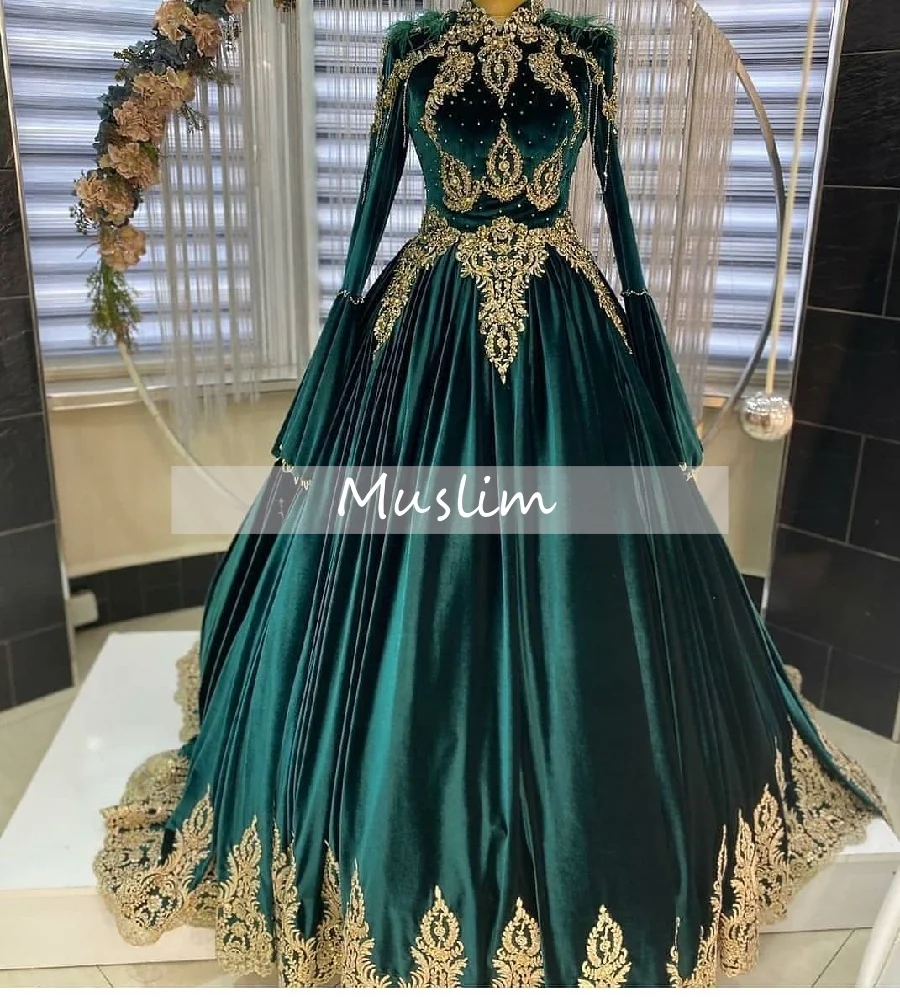 Traditional Turkish Green Wedding Dress Ottoman-inspired Nikah Gold Appliques Beaded Bride Dress Feather Morocan DubaiCustomized