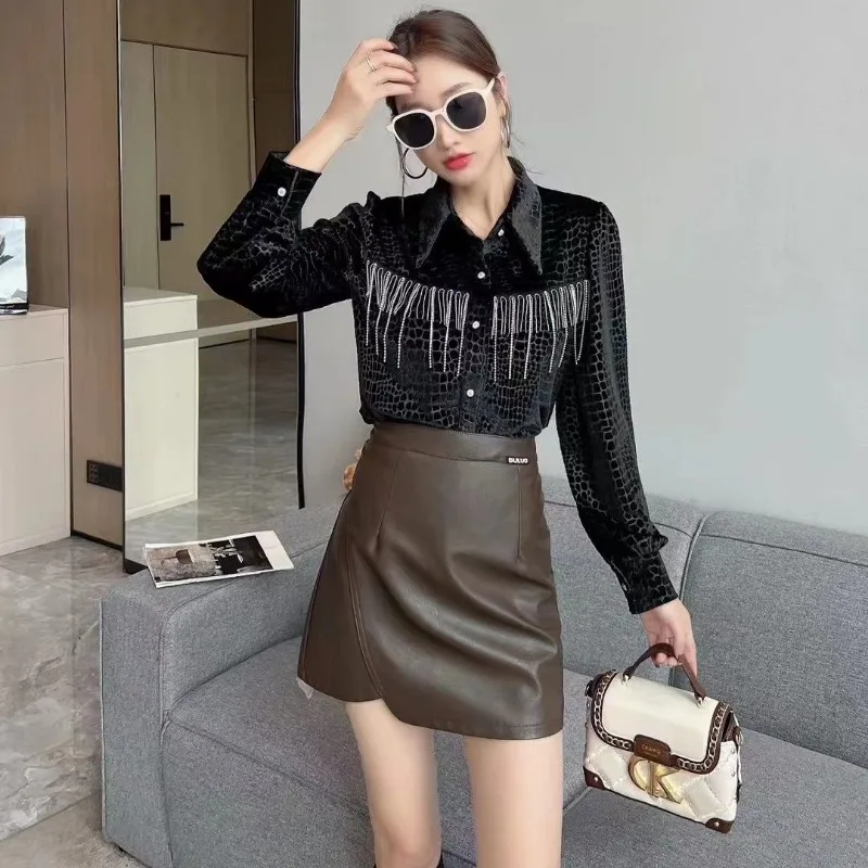 Frauen Kleidung Französisch Stil Vintage Print Kette Hemd Büro Dame Elegante Chic Gold Samt Bluse Casual Langarm Lose Tops