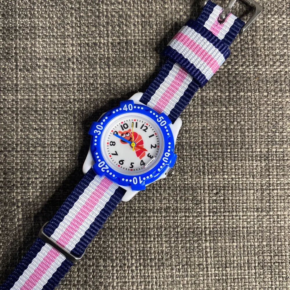 حزام نايلون الموضة للتدوير الهاتفي الأرقام العربية الكرتون الهاتفي للبنين بنات ساعة كوارتز ساعة عادية مضيئة رائجة البيع 2021