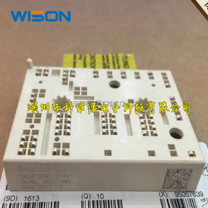 SKIIP39AC12T4V1 SKIIP38AC126V2 SKIIP39AC065V2 SKIIP39AC126V2 SKiiP37AC12T4V1 SKIIP38AC12T4V1 Бесплатная доставка оригинальный модуль