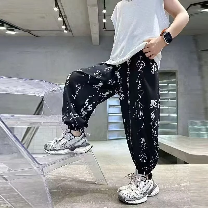 Ragazzi lanterna stile cinese pantaloni Cool Pant Casual Ice Silk Feel bambini comodi pantaloni sportivi pantaloni lunghi per adolescenti