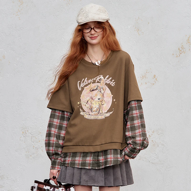 ELFSACK 2025 Autumn New Arrival Steatwear Graphic Checkered Patchwork Sweatshirt For Woman